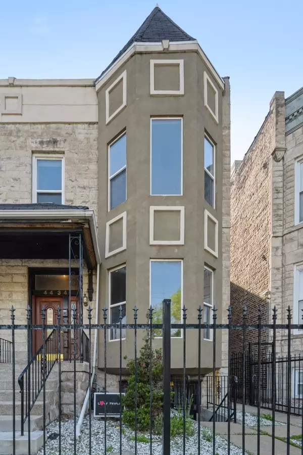 4434 S Indiana Avenue #1, Chicago, IL 60653