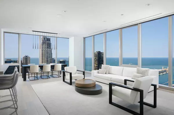 Chicago, IL 60601,363 E Wacker Drive #4308