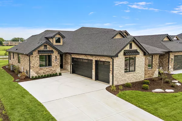 Orland Park, IL 60467,11045 Lizmore Lane #40A