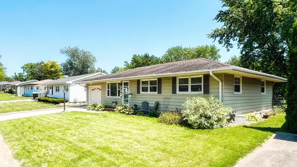 Normal, IL 61761,25 Brookwood Drive