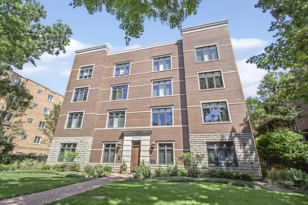 Evanston, IL 60201,1323 Maple Avenue #4NE