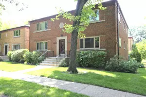 River Forest, IL 60305,8029 Lake Street #2