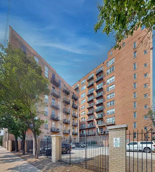 550 W Harrison Street #252,  Chicago,  IL 60607