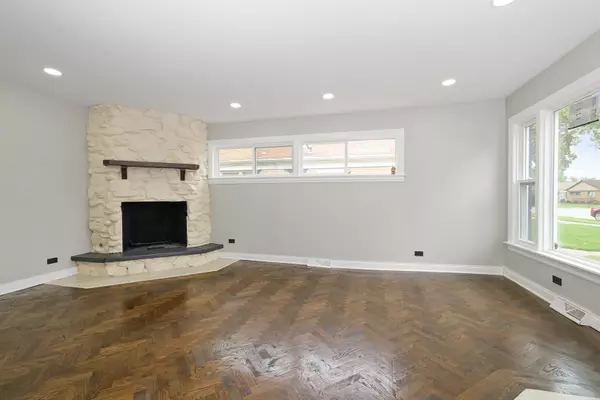 Dolton, IL 60419,14908 Edbrooke Avenue