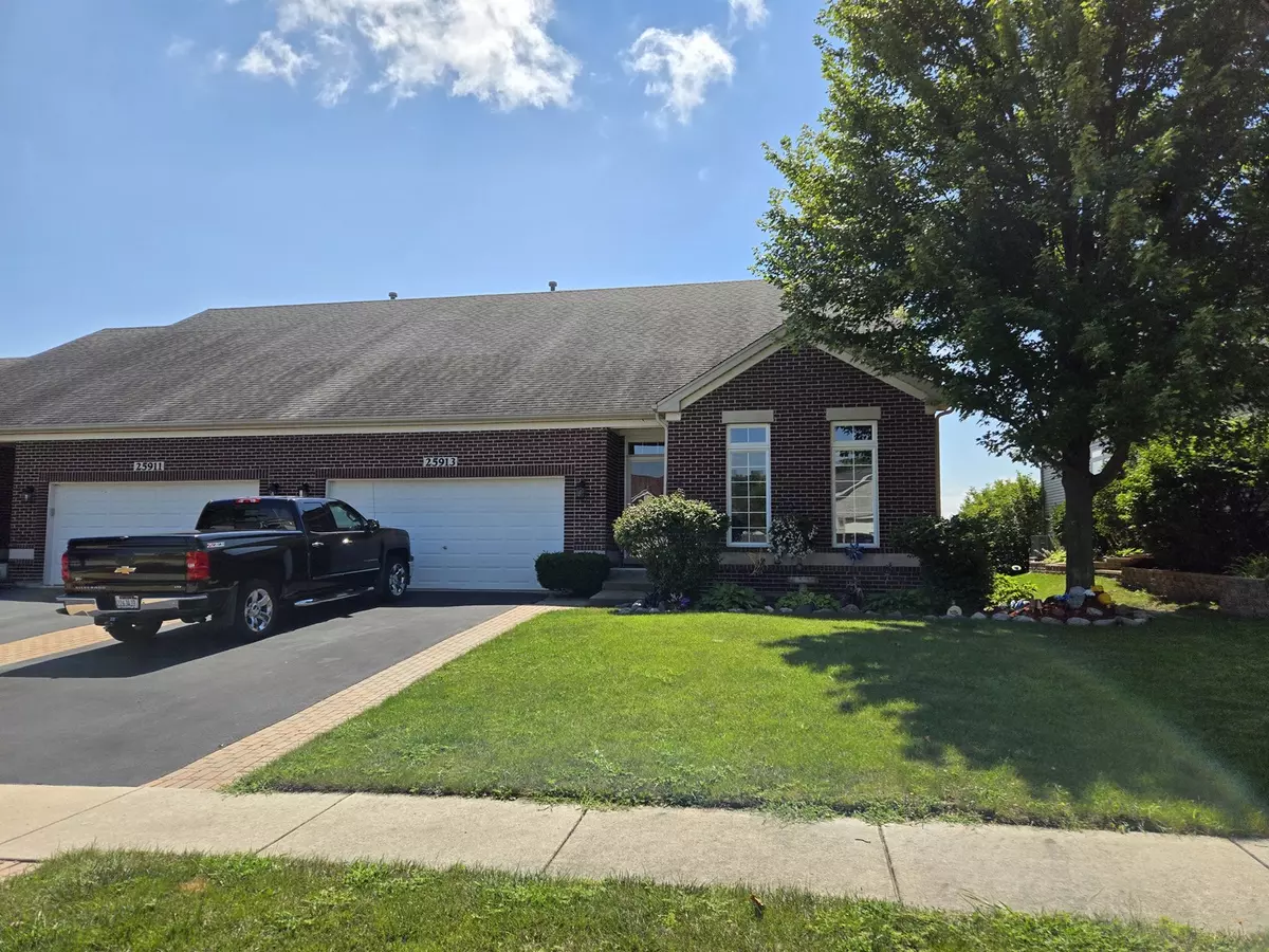 Channahon, IL 60410,25913 W Sandy Knoll Drive