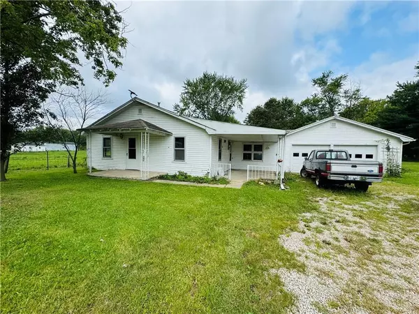 Marshall, IL 62441,17097 N 1800th Street