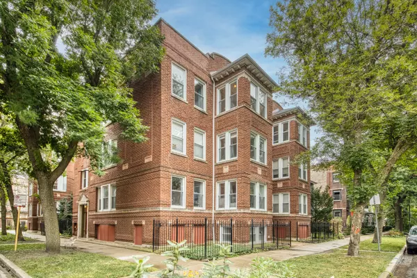 2501 W Leland Avenue #3,  Chicago,  IL 60625