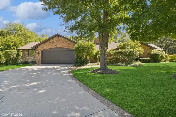 Hawthorn Woods, IL 60047,20 Greenbriar Lane