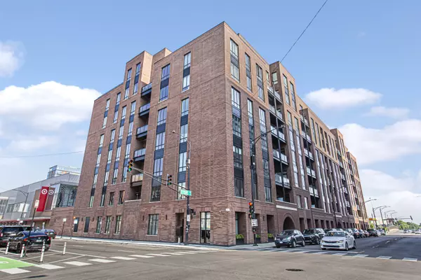 305 S Racine Avenue #5D, Chicago, IL 60607