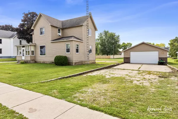 Martinton, IL 60951,223 W Main Street
