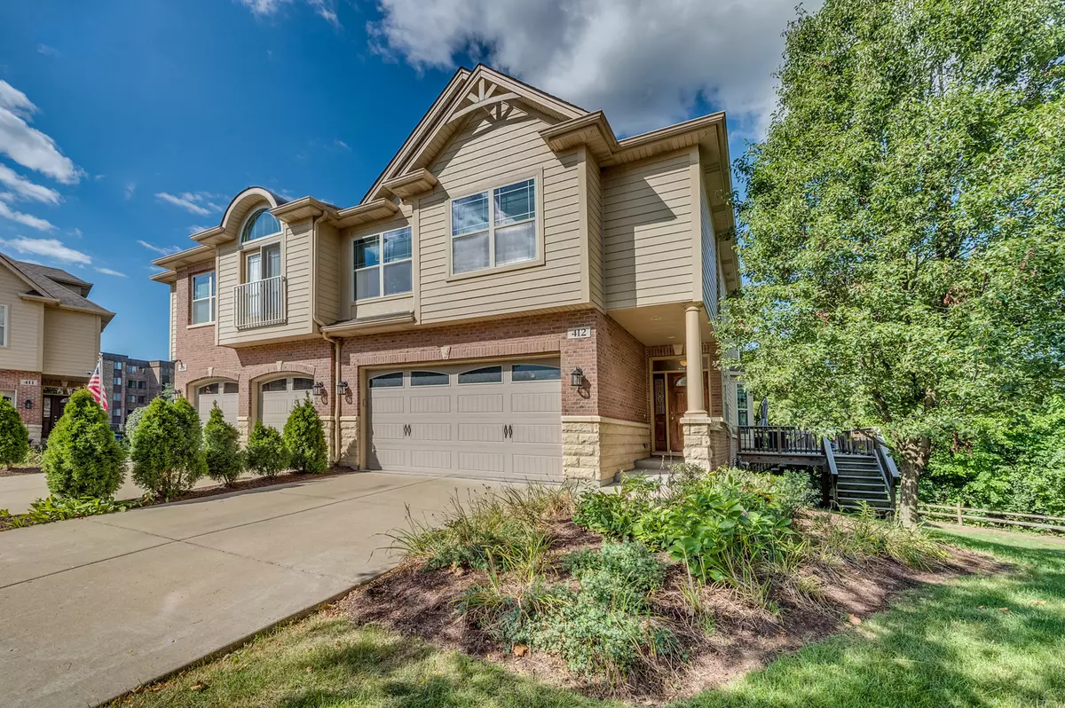 Lisle, IL 60532,412 Provence Court