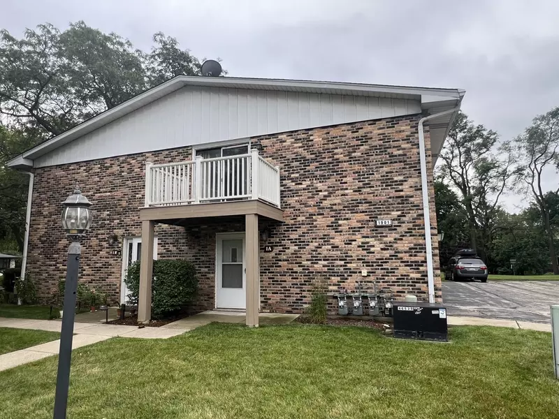 1901 Rosewood Court #1A, Darien, IL 60561