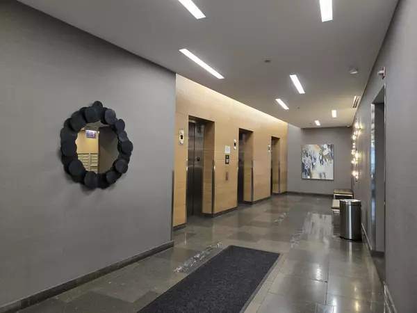 Chicago, IL 60616,1901 S Calumet Avenue #1405