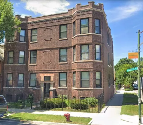 Chicago, IL 60647,2116 N Oakley Avenue #3N