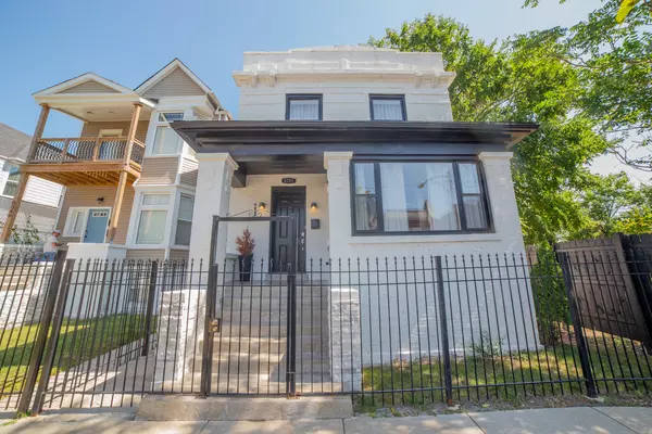 6351 S Evans Avenue, Chicago, IL 60637