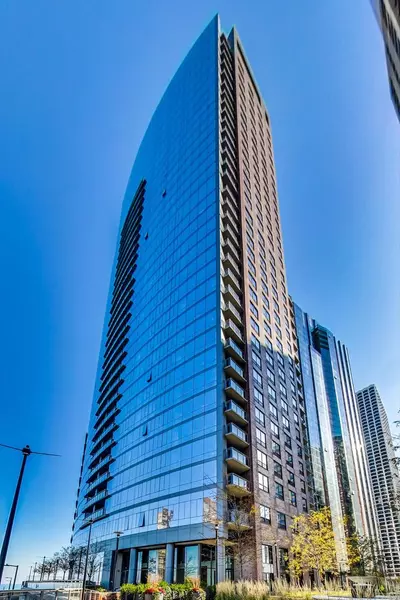 450 E Waterside Drive #1311, Chicago, IL 60601