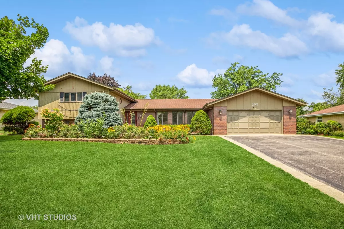 Medinah, IL 60157,22W252 W Broker Road