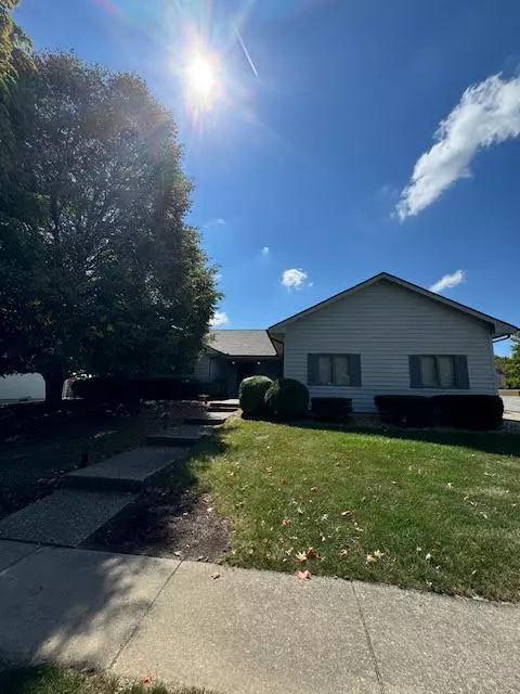 Clinton, IL 61727,104 Aspen Drive