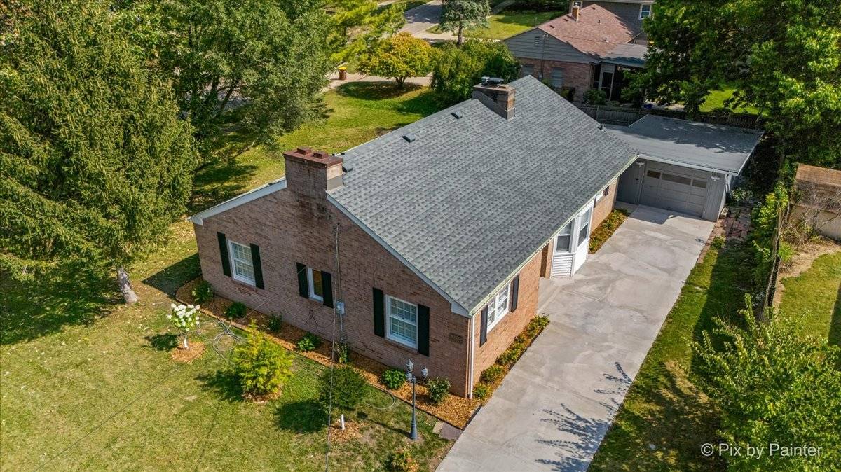 Rockford, IL 61107,925 Ridgewood Road