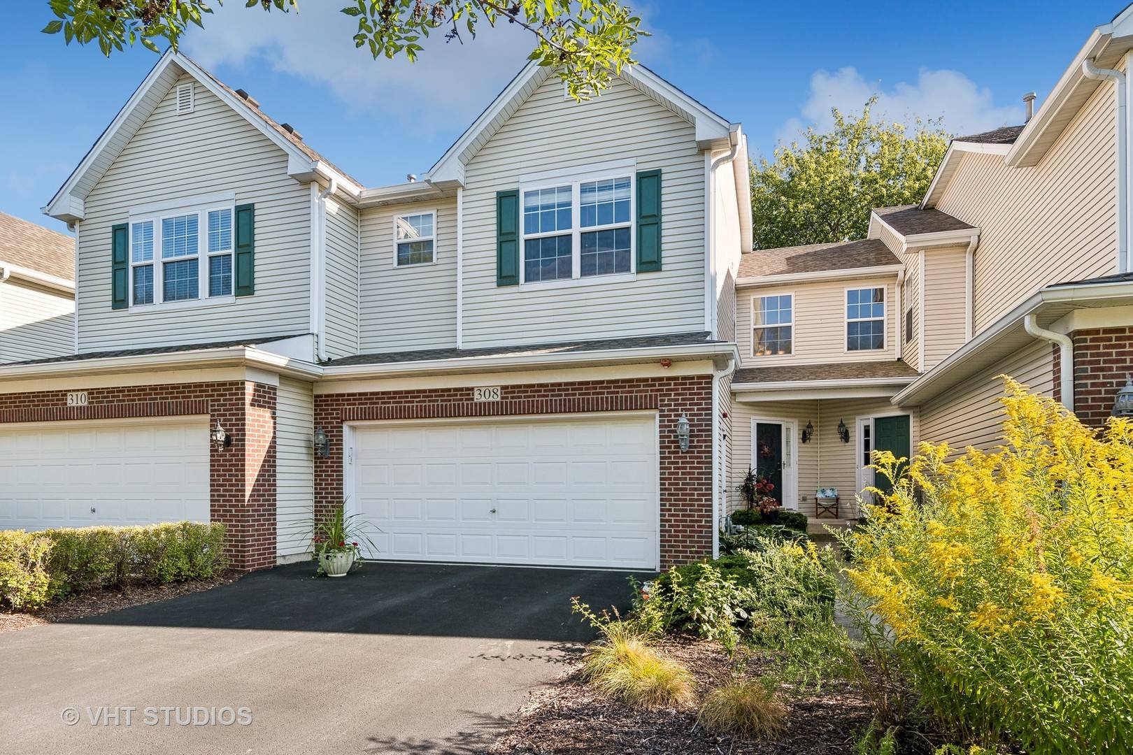308 Ridge Road, North Aurora, IL 60542