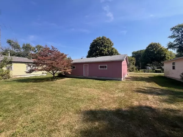 Clinton, IL 61727,808 N Elizabeth Street
