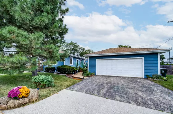 North Aurora, IL 60542,111 John Street