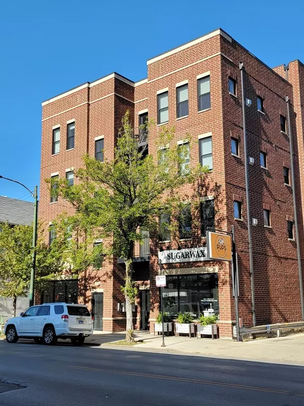 2819 N Lincoln Avenue #102, Chicago, IL 60657