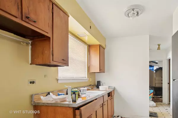 Chicago, IL 60620,9407 S Normal Avenue