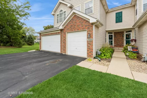 Carpentersville, IL 60110,7332 Grandview Court