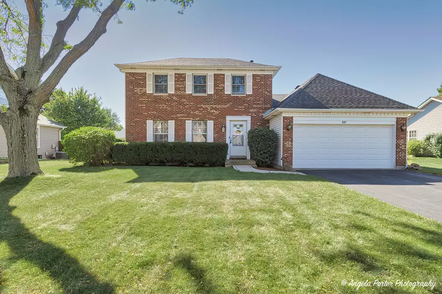 337 Claire Lane, Cary, IL 60013