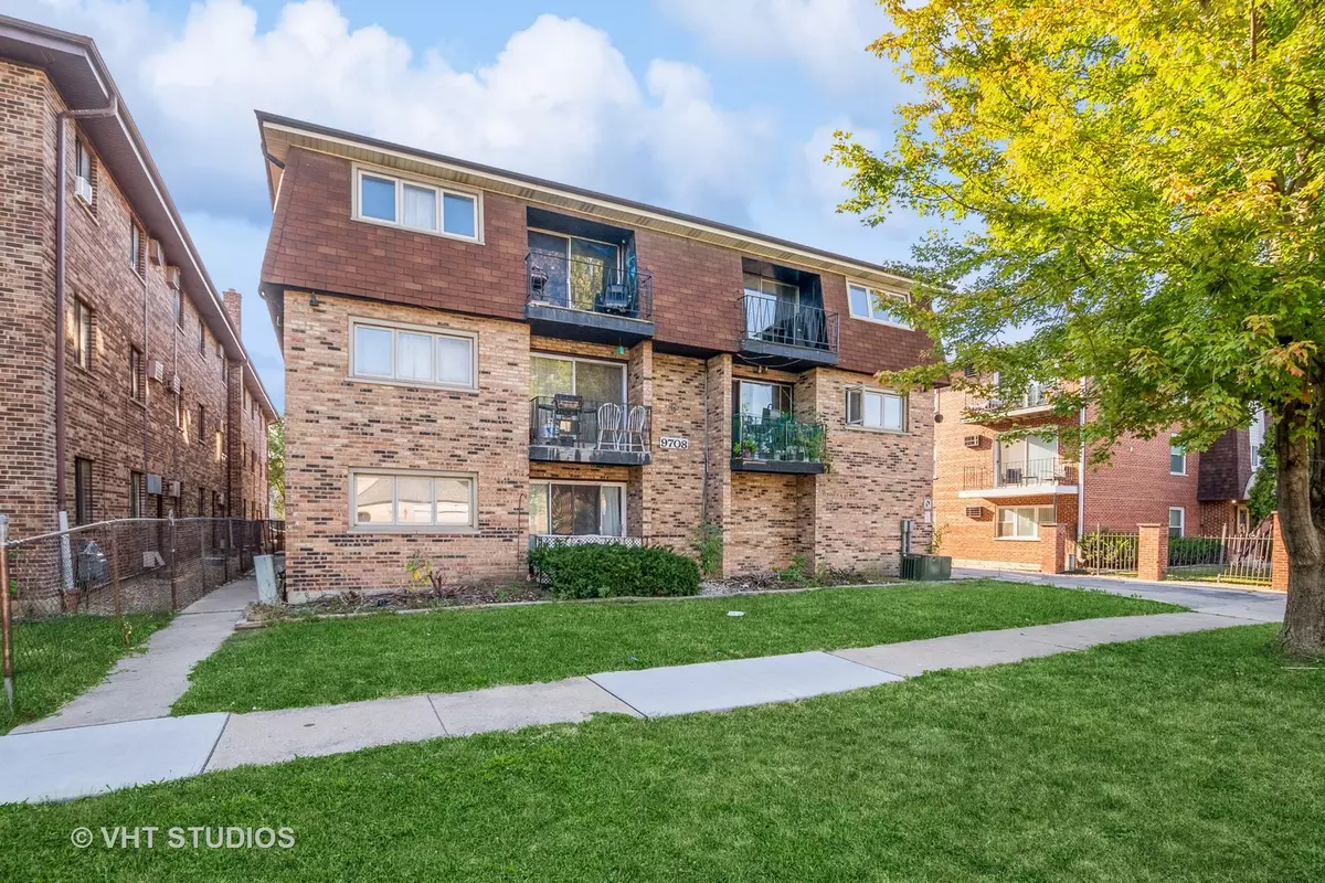 Chicago Ridge, IL 60415,9708 S NOTTINGHAM Avenue #2F