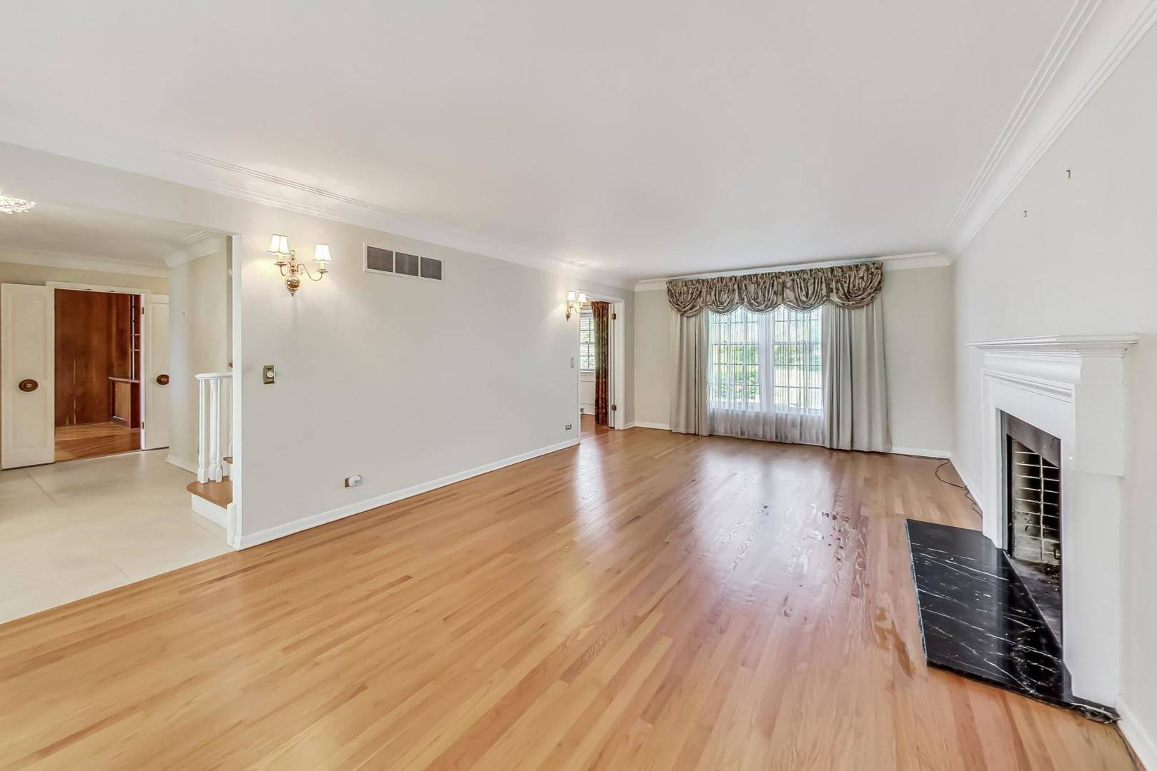 Oak Brook, IL 60523,46 Chatham Lane
