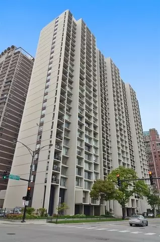 3200 N Lake Shore Drive #506, Chicago, IL 60657