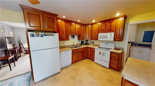 Catlin, IL 61817,504 Walnut Street