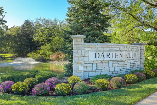 Darien, IL 60561,6901 Sweetbriar Lane