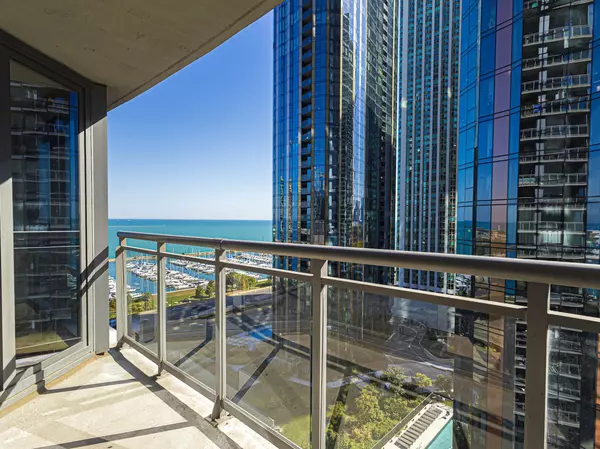 Chicago, IL 60601,450 E Waterside Drive #1105