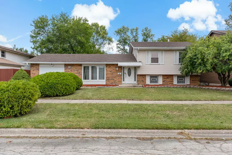 17755 Maple Avenue, Country Club Hills, IL 60478