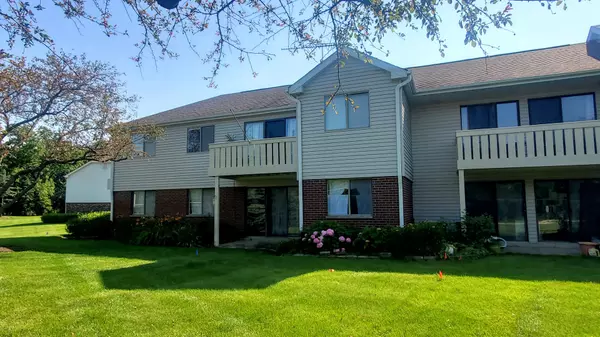 Gurnee, IL 60031,5137 Coventry Lane #6-D-2