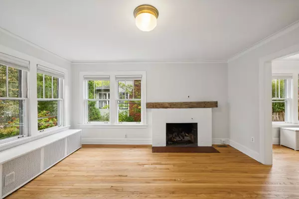 Wilmette, IL 60091,1617 Spencer Avenue