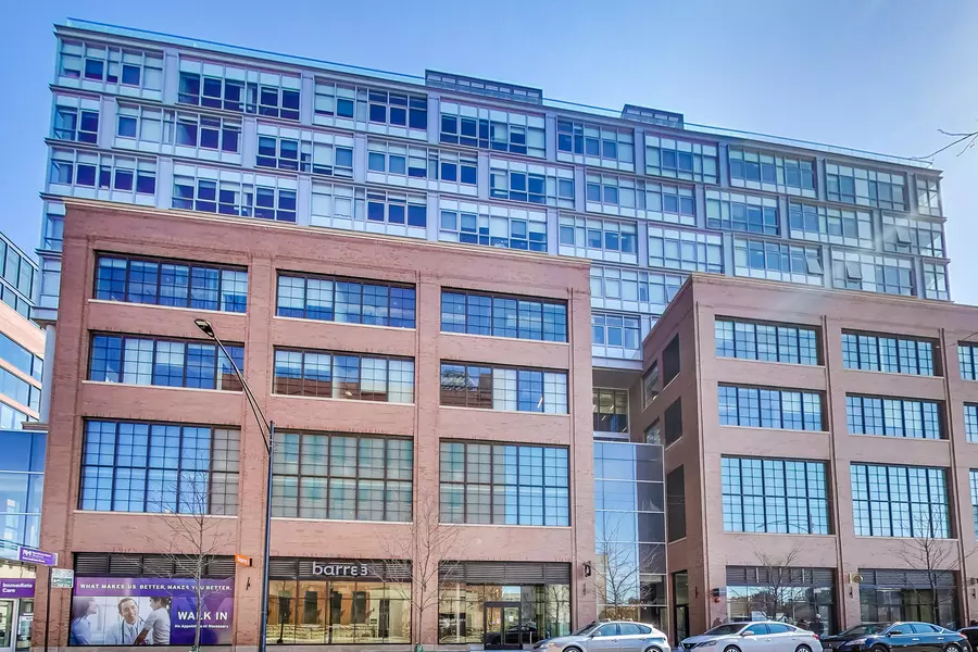 171 N Aberdeen Street #1007, Chicago, IL 60607