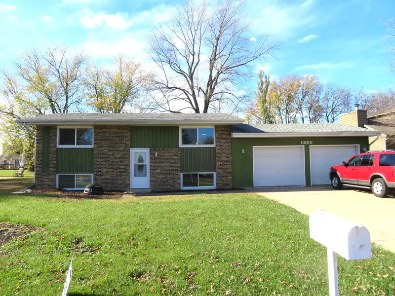 6955 Cambridge Drive, Morris, IL 60450