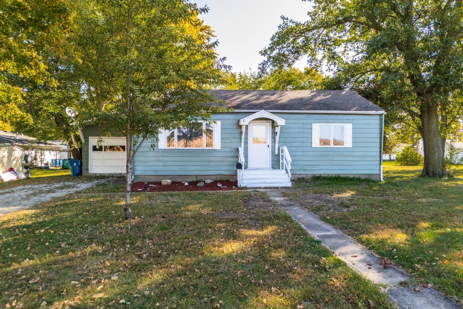 Chenoa, IL 61726,607 Spruce Street