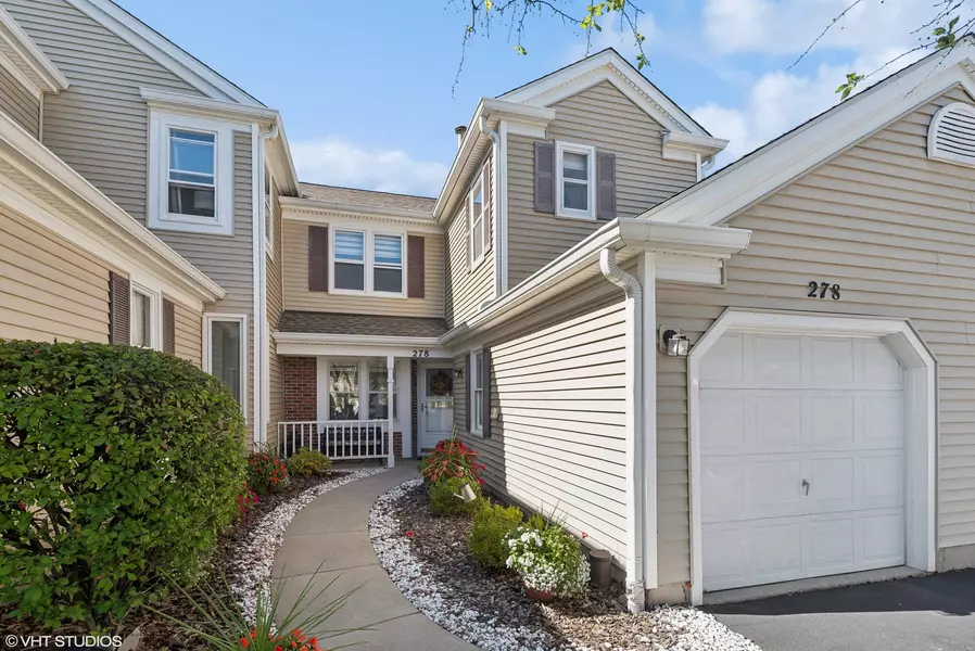 278 Greensboro Court #3, Elk Grove Village, IL 60007