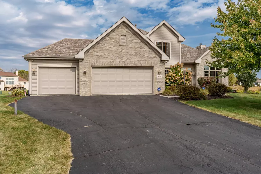 506 PEBBLE BEACH Court, Belvidere, IL 61008