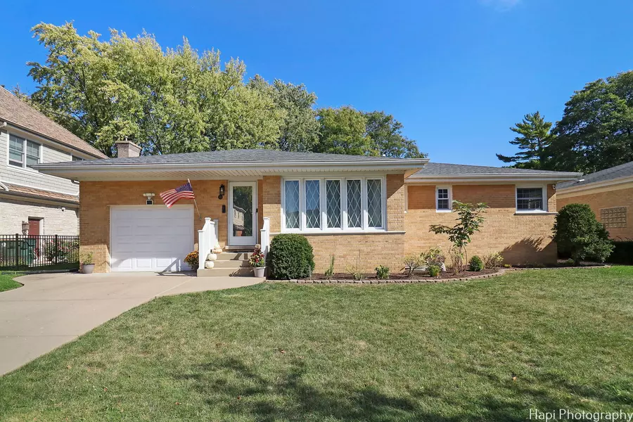 523 S Donald Avenue, Arlington Heights, IL 60004