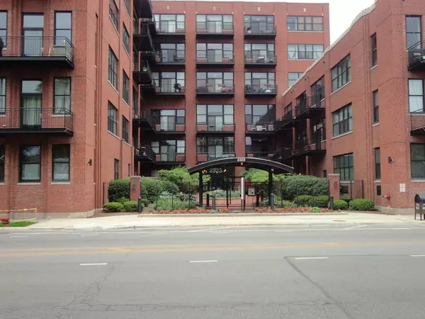 2323 W Pershing Road #306, Chicago, IL 60609