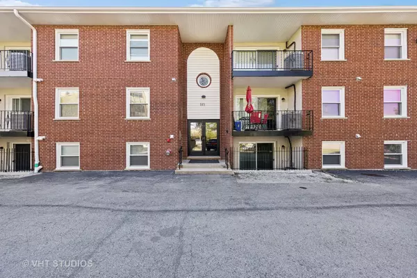 Westmont, IL 60559,515 N Cass Avenue #3H