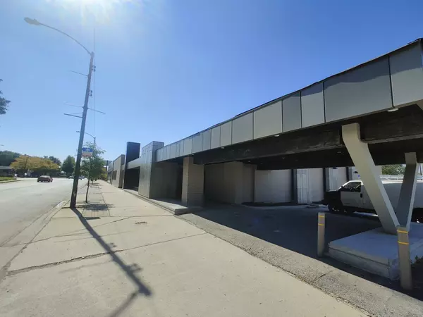 Chicago, IL 60643,11532 S Western Avenue