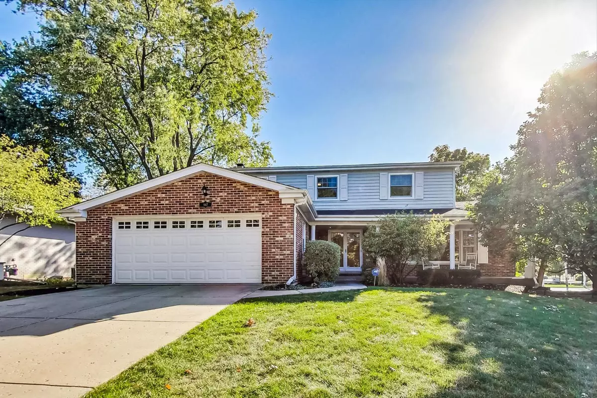 Arlington Heights, IL 60005,1117 W FRANCIS Drive