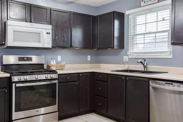 Normal, IL 61761,1404 Whitefield Drive